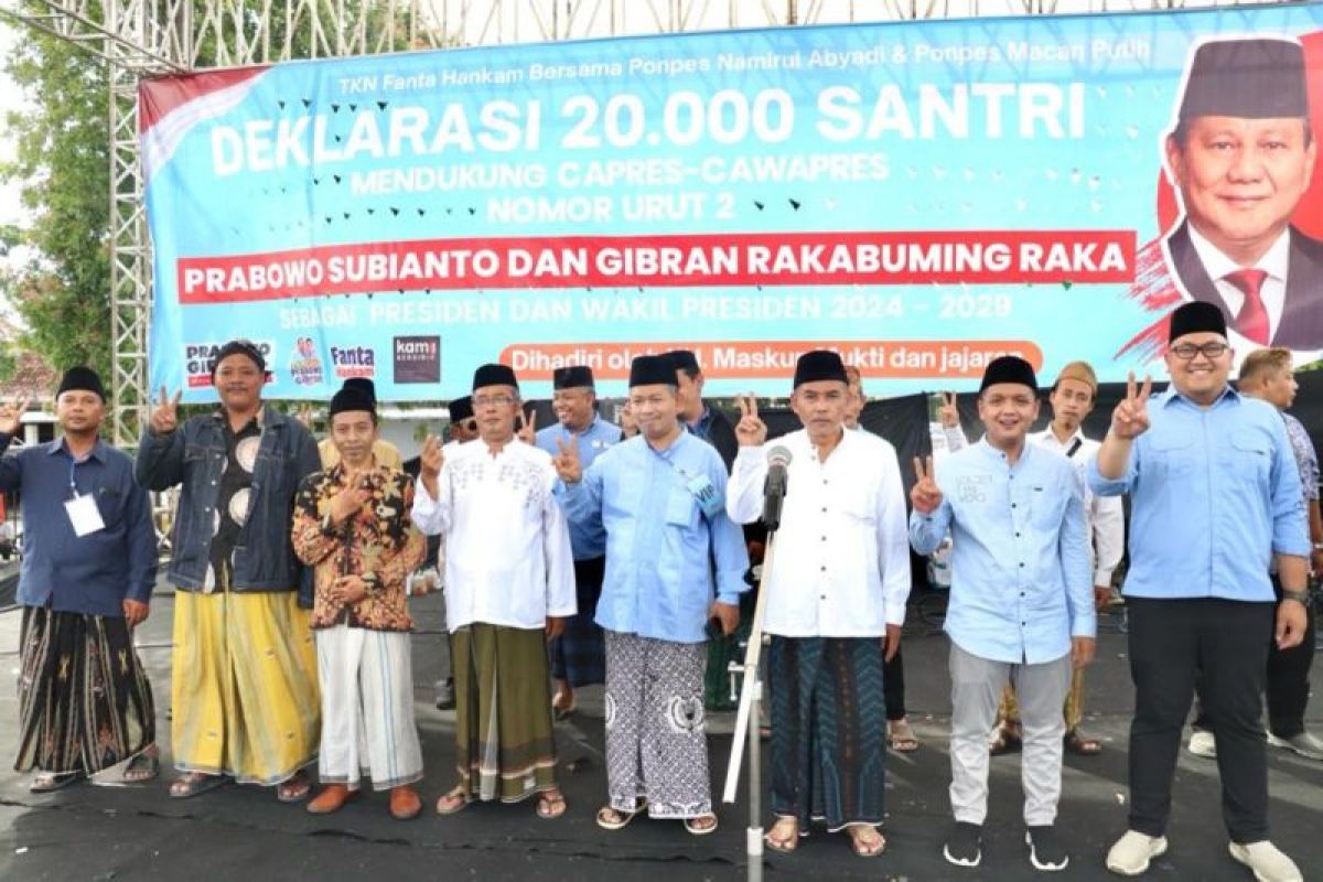 Deklarasi 15 pesantren dan 20.000 Santri-Kyai se-Jatim dukung Prabowo-Gibran