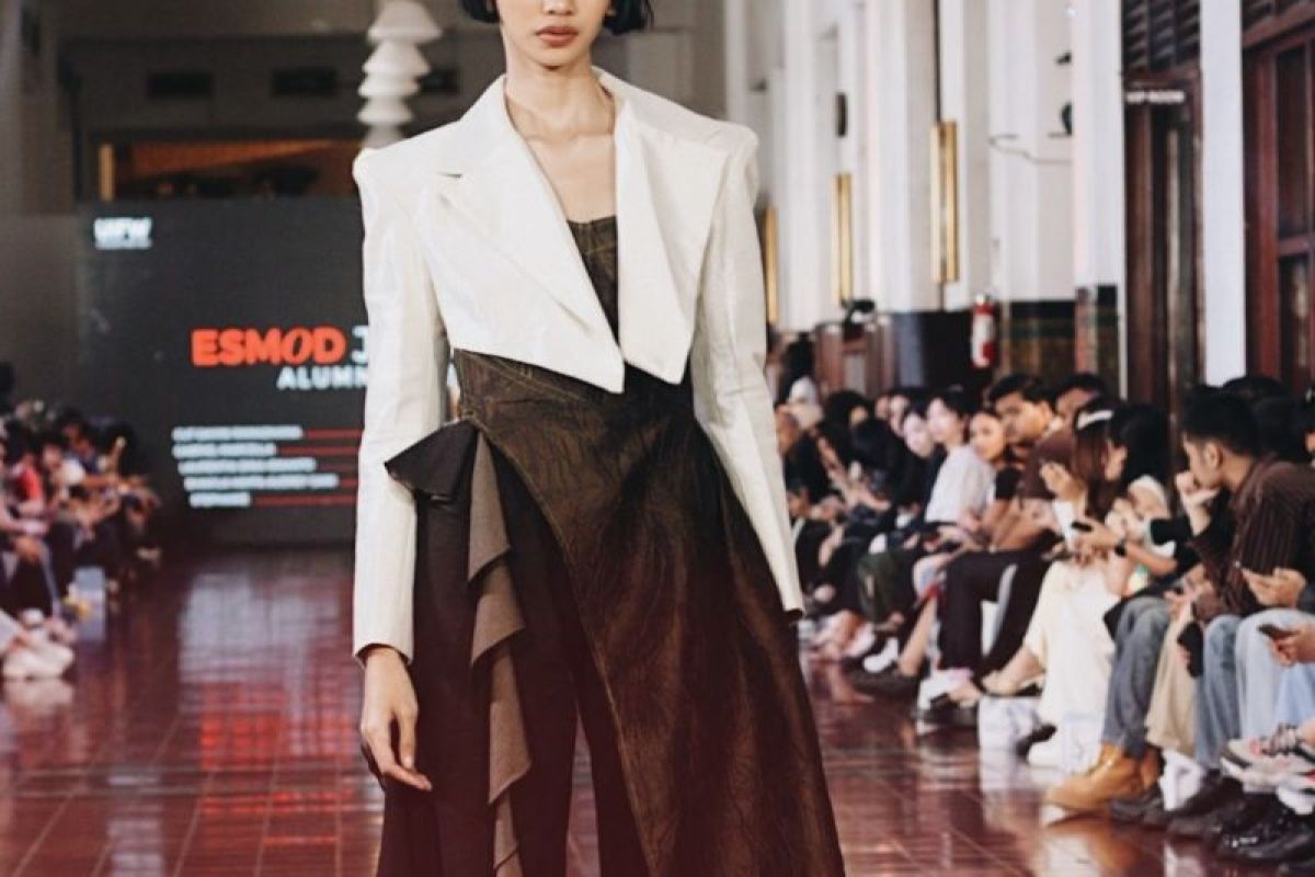 UI Fashion Week 2024 dukung perekonomian industri fesyen lokal