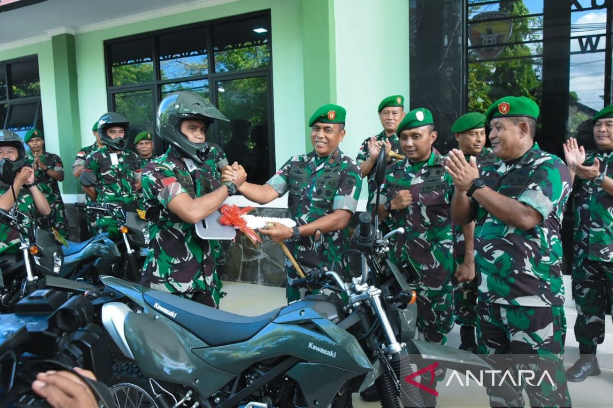 Kemhan bantu 1.130 unit motor roda dua untuk personel TNI AD di NTT