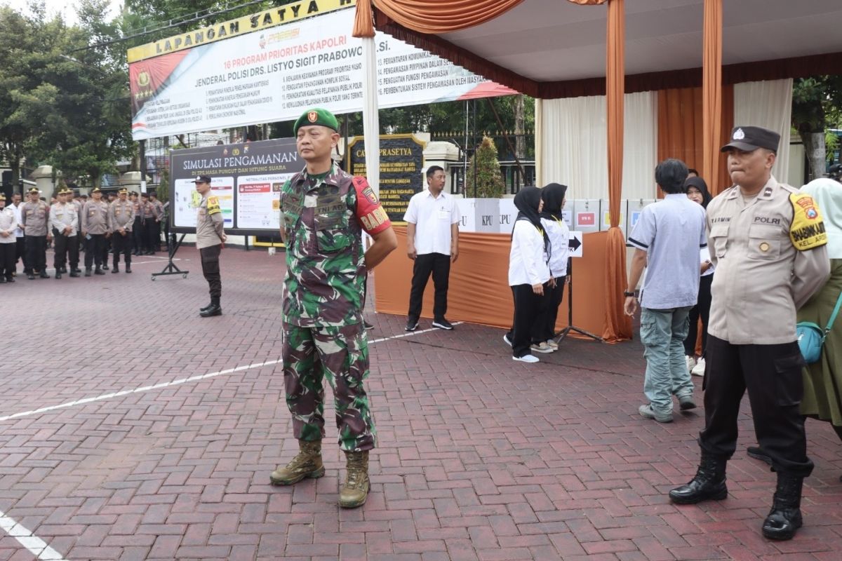 Polres Malang simulasi pengamanan TPS menjelang Pemilu 2024