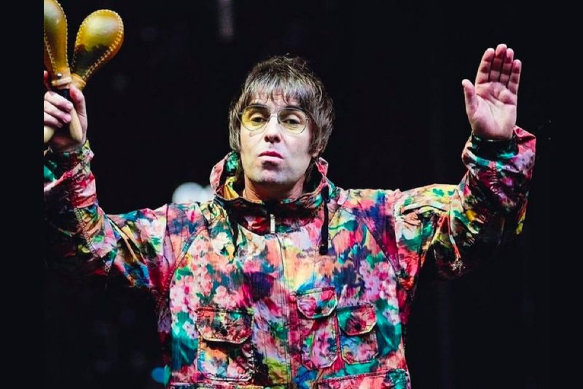 Liam Gallagher tanggapi komentar "menjengkelkan" Dua Lipa