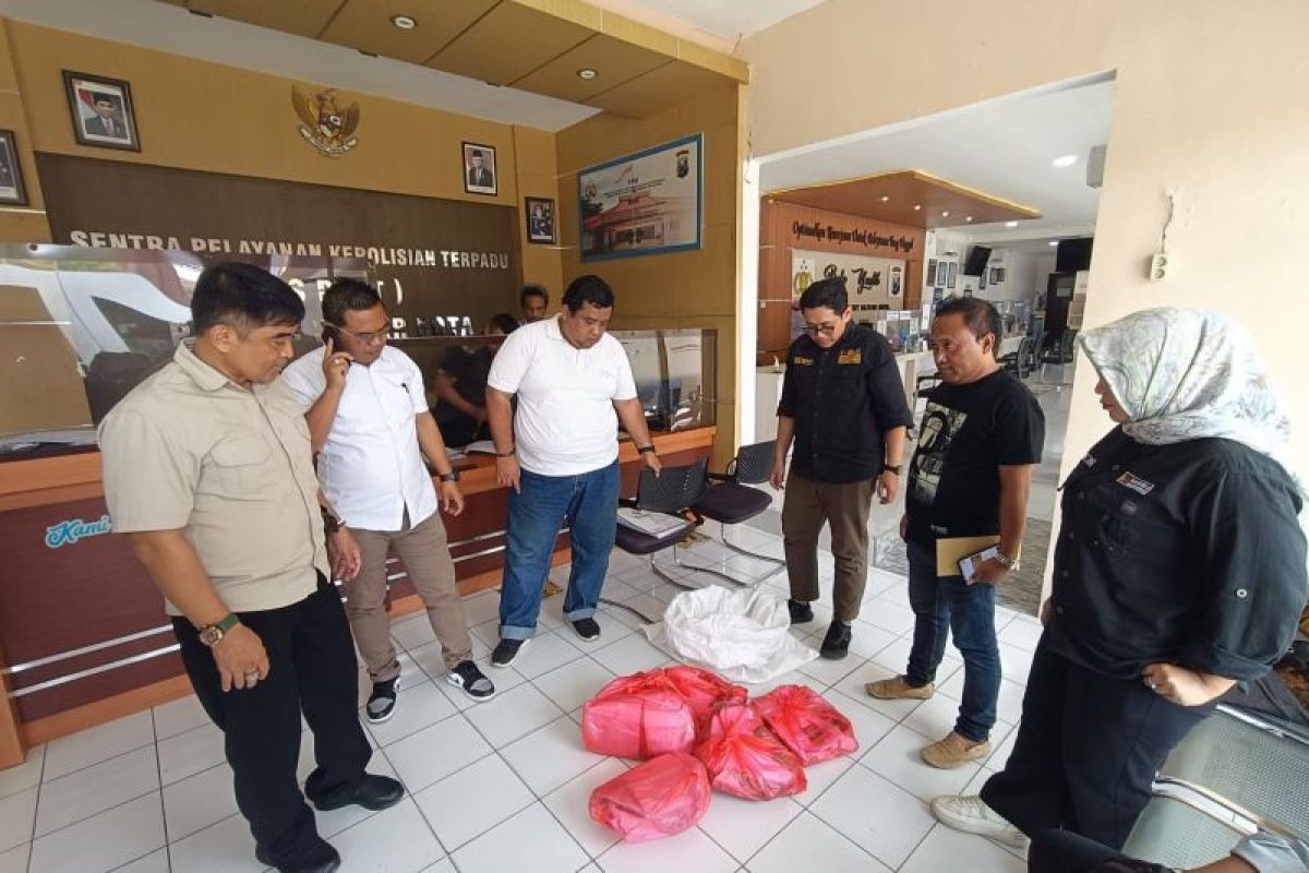 Bawaslu Kabupaten Blitar limpahkan kasus perusakan APK ke Polres