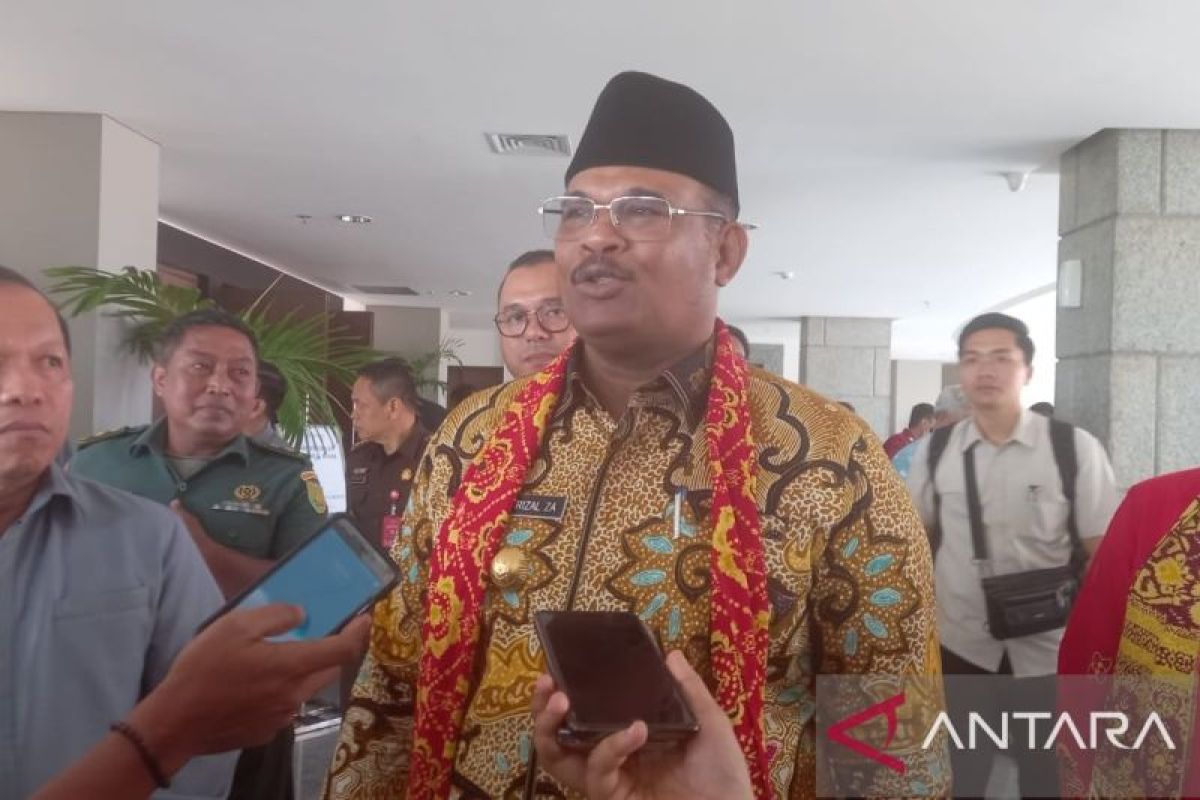 Pj Gubernur Babel tinjau persiapan pembangunan dua pelabuhan