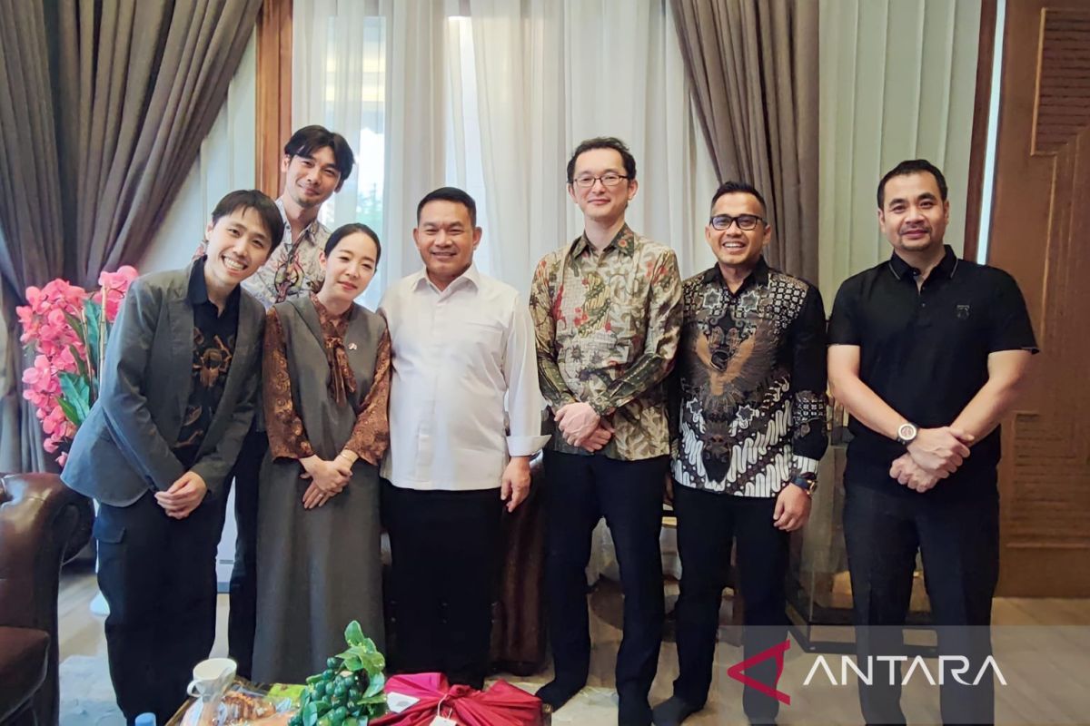 Japanese representatives meet ex-army chief Abdurachman