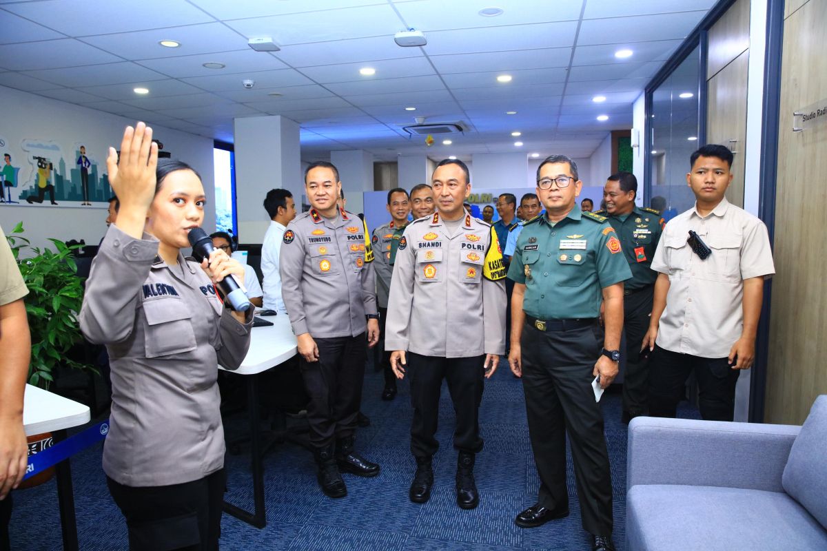 DivHumas Polri kunjungi Puspen TNI perkuat sinergitas amankan Pemilu 2024