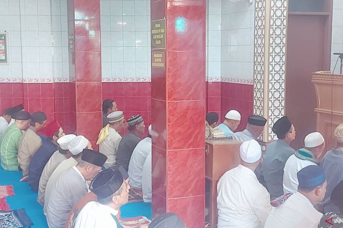Masjid Jami Al-Falah tetap selenggarakan Shalat Jumat