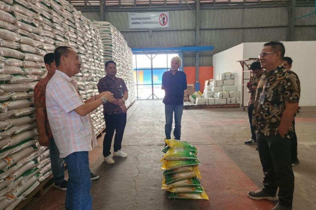Pemprov Sulteng bersiap salurkan beras ke 12 kabupaten
