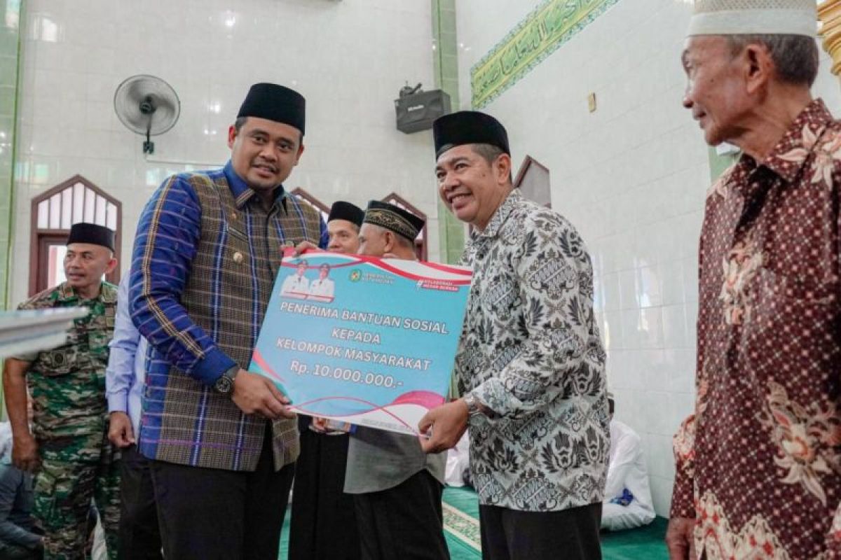 Bobby Nasution minta program Masjid Mandiri bantu warga sekitar