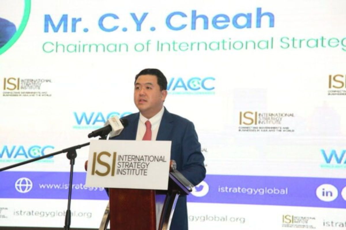 Shaping International Economics and Ethical Dialogues Through the Leadership of Cheah Chyuan Yong