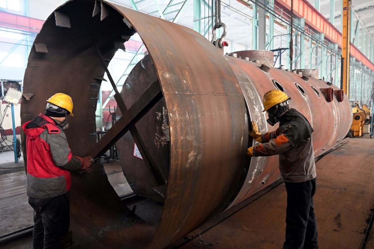 Laba industri China naik 16,8 persen pada Desember 2023