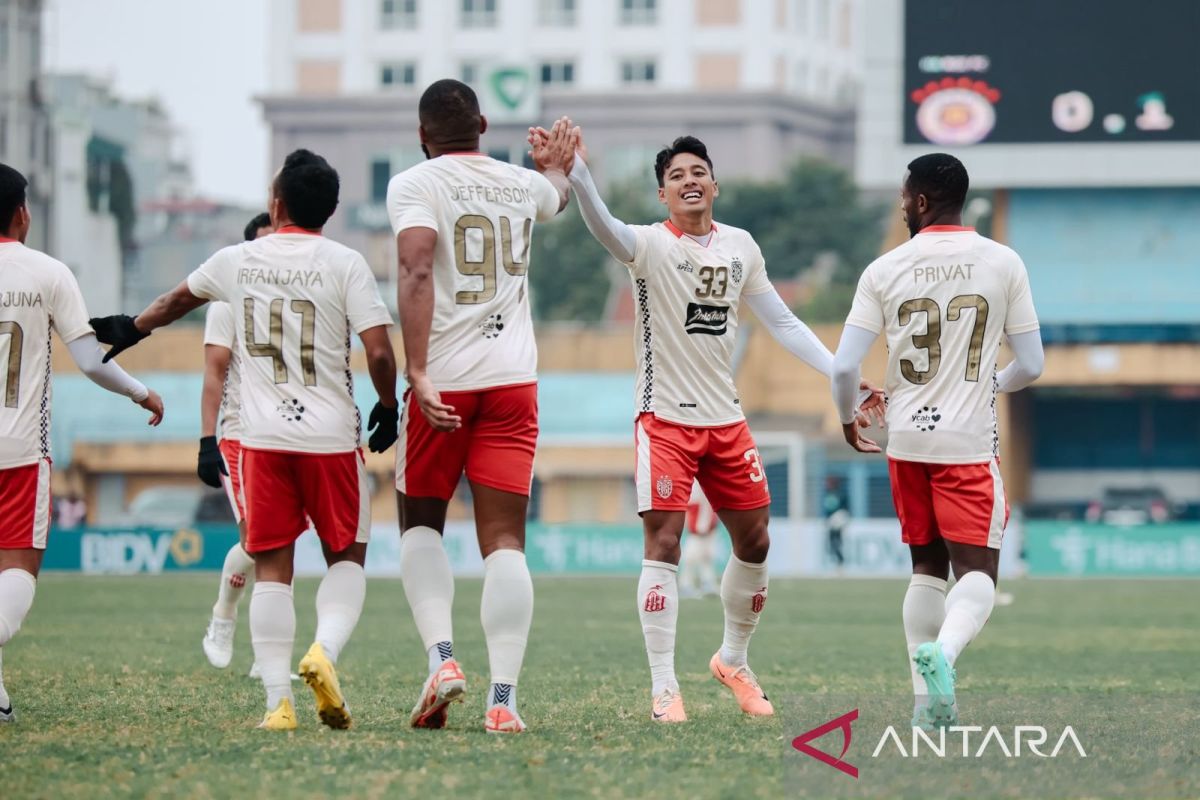 Bali United menang adu penalti hadapi tim Vietnam Hanoi FC