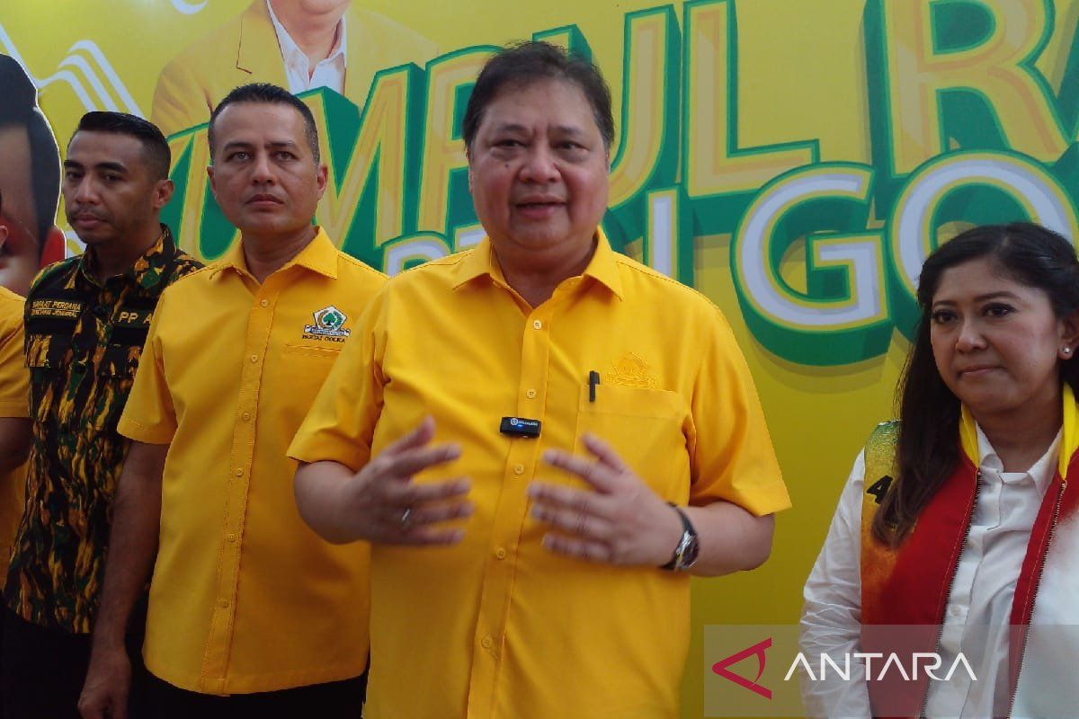 Partai Golkar Sumut jual 10.000 paket sembako untuk masyarakat