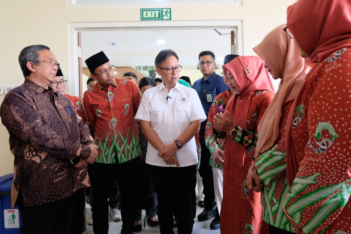 Menkes Budi Sadikin resmikan Gedung RSUD Sidoarjo.