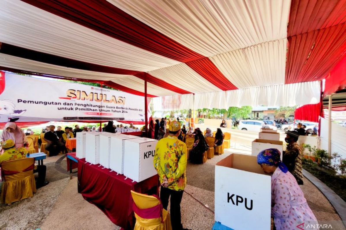KPU Situbondo gelar simulasi pemungutan suara berbasis pemilih riil