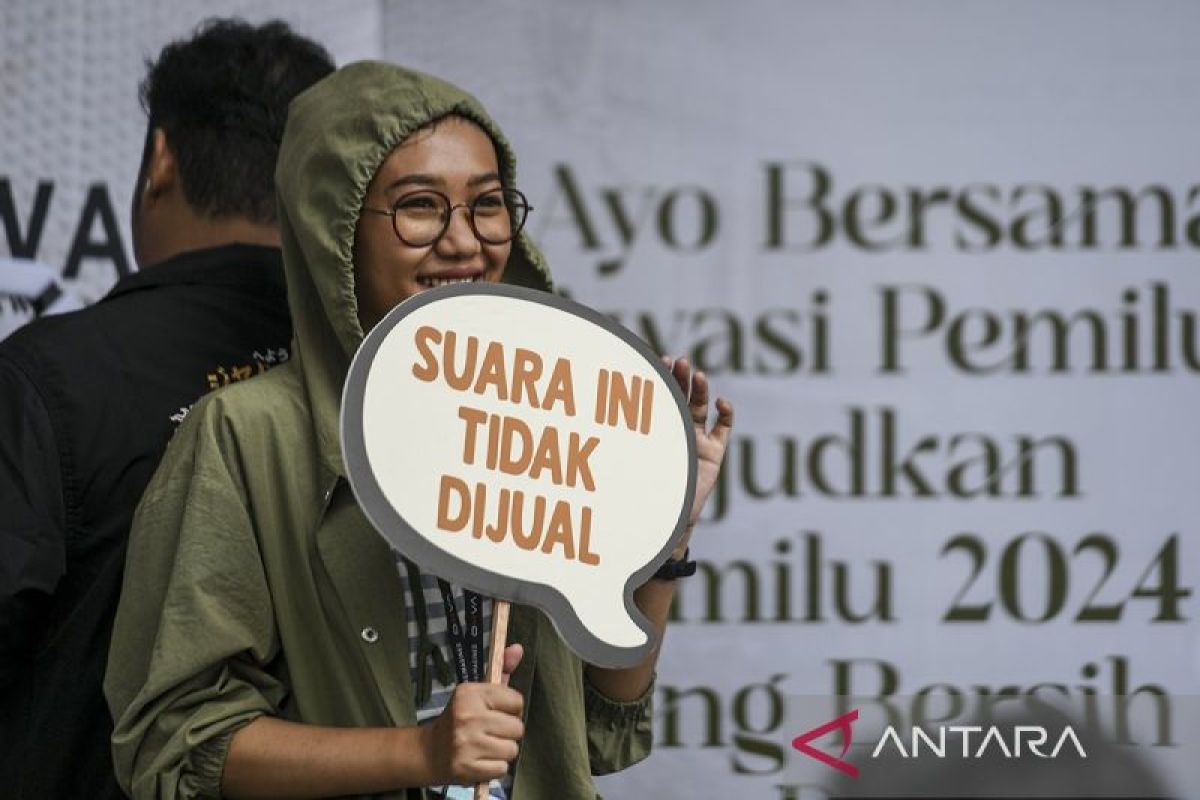 Round Up hari ke-61 kampanye, paslon suarakan visi di barat Indonesia