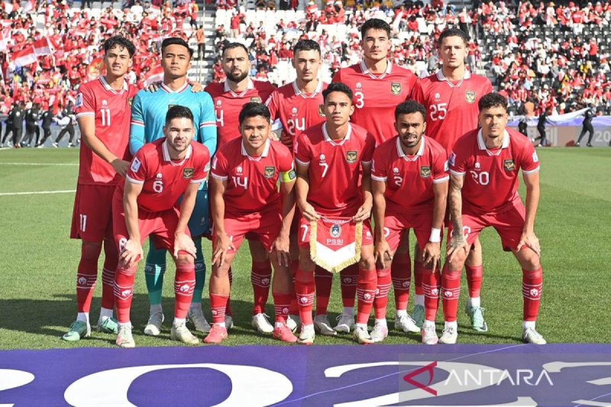 Susunan pemain Indonesia vs Australia: debut Pattynama di Piala Asia