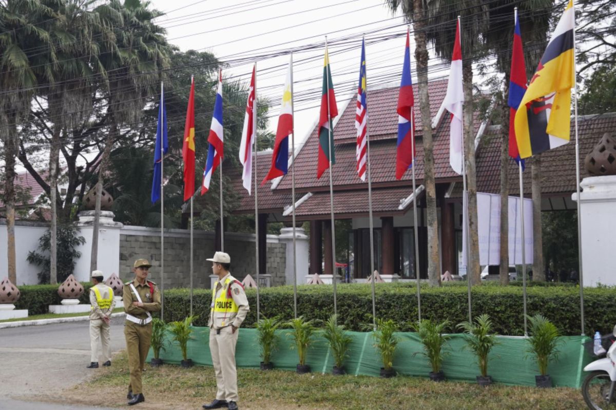 Myanmar akan mengirim wakil pada pertemuan para menlu ASEAN di Laos