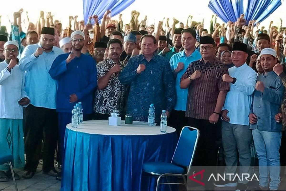 SBY minta dukungan warga Jember agar Demokrat kembali ke pemerintahan