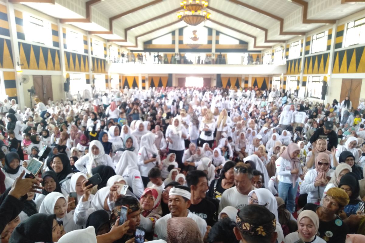 LSI Denny JA: Gerindra berpotensi raih empat kursi di Dapil Jabar7