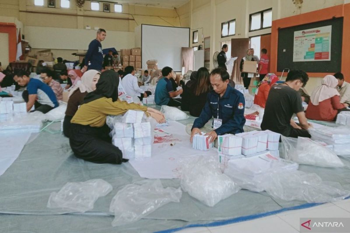 KPU Penajam antisipasi gangguan cuaca saat pendistribusian logistik pemilu
