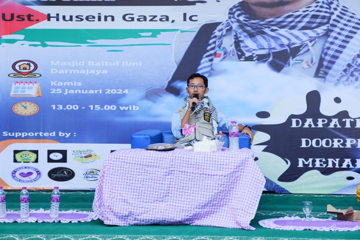 Ustadz volunteer Gaza ini serukan kebebasan Palestina terhadap jamaah Masjid Baitul Ilmi Darmajaya