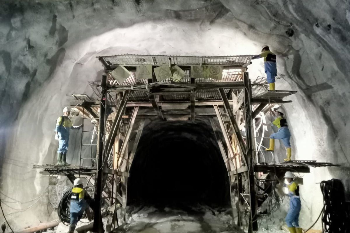 Dahana sukses gelar Breakthrough All Tunnel PLTA Batang Toru
