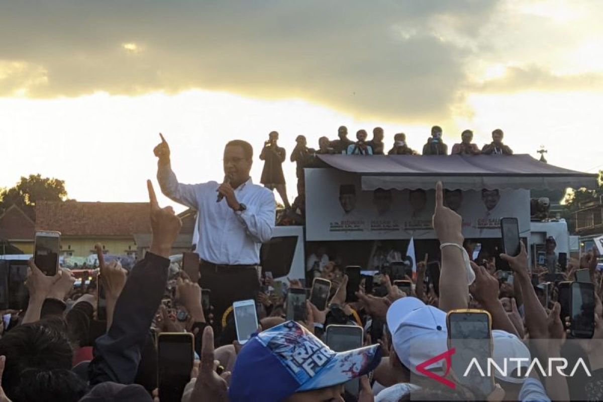 Anies temui santri hingga pejuang lingkungan hidup di Serang