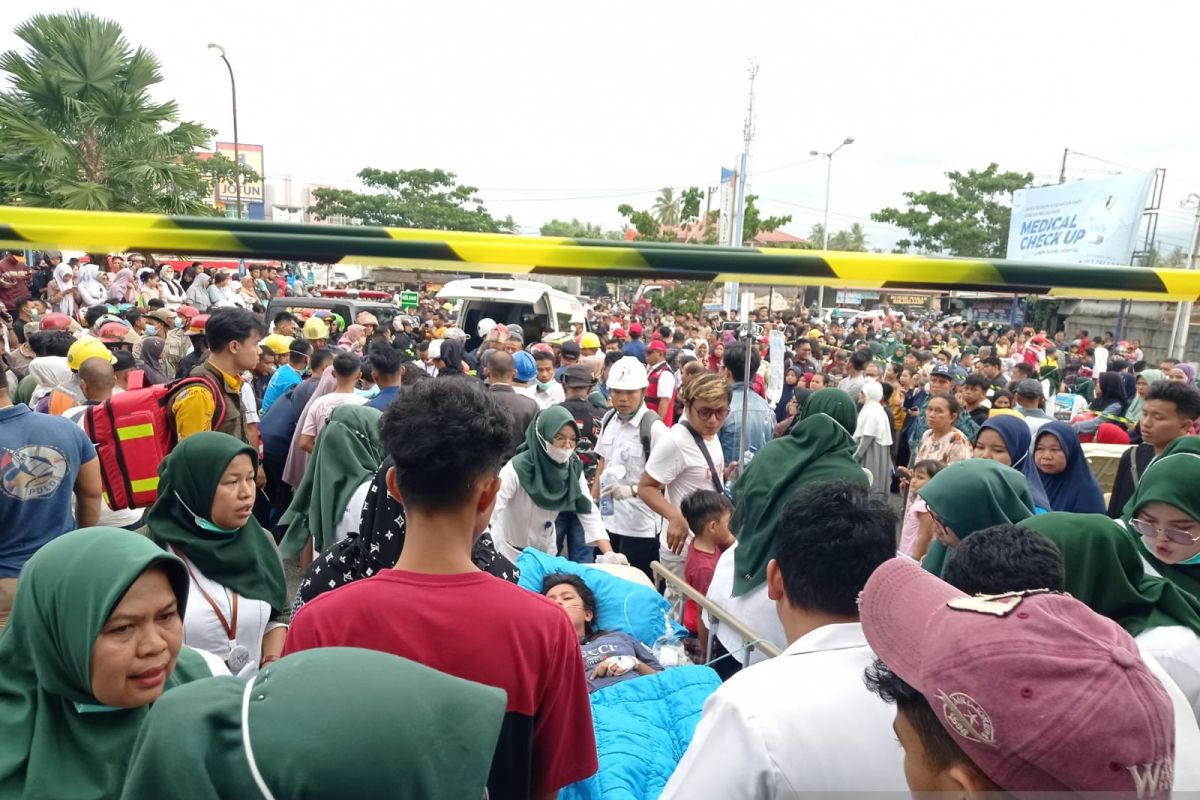 Ledakan di Rumah Sakit Semen Padang, ratusan pasien dipindahkan