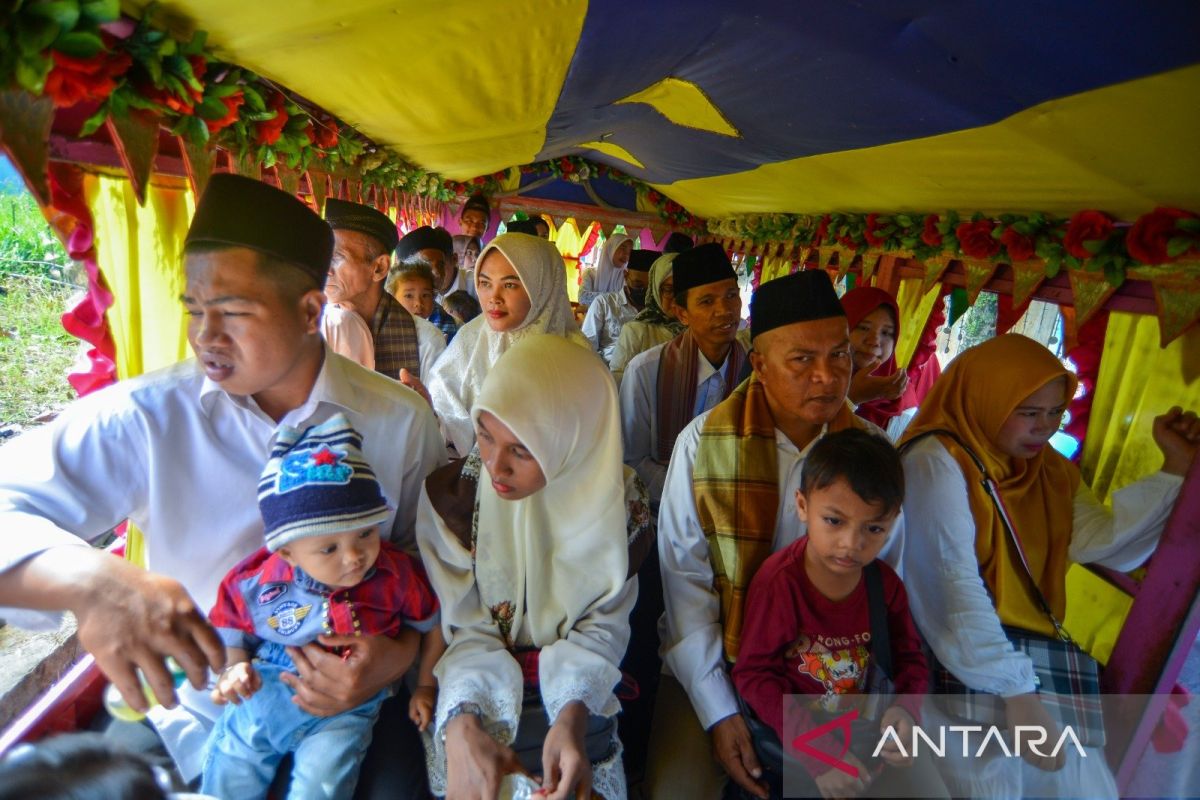 Santika Indonesia catat 77 persen orang Padang memilih menggelar pernikahan secara tradisional