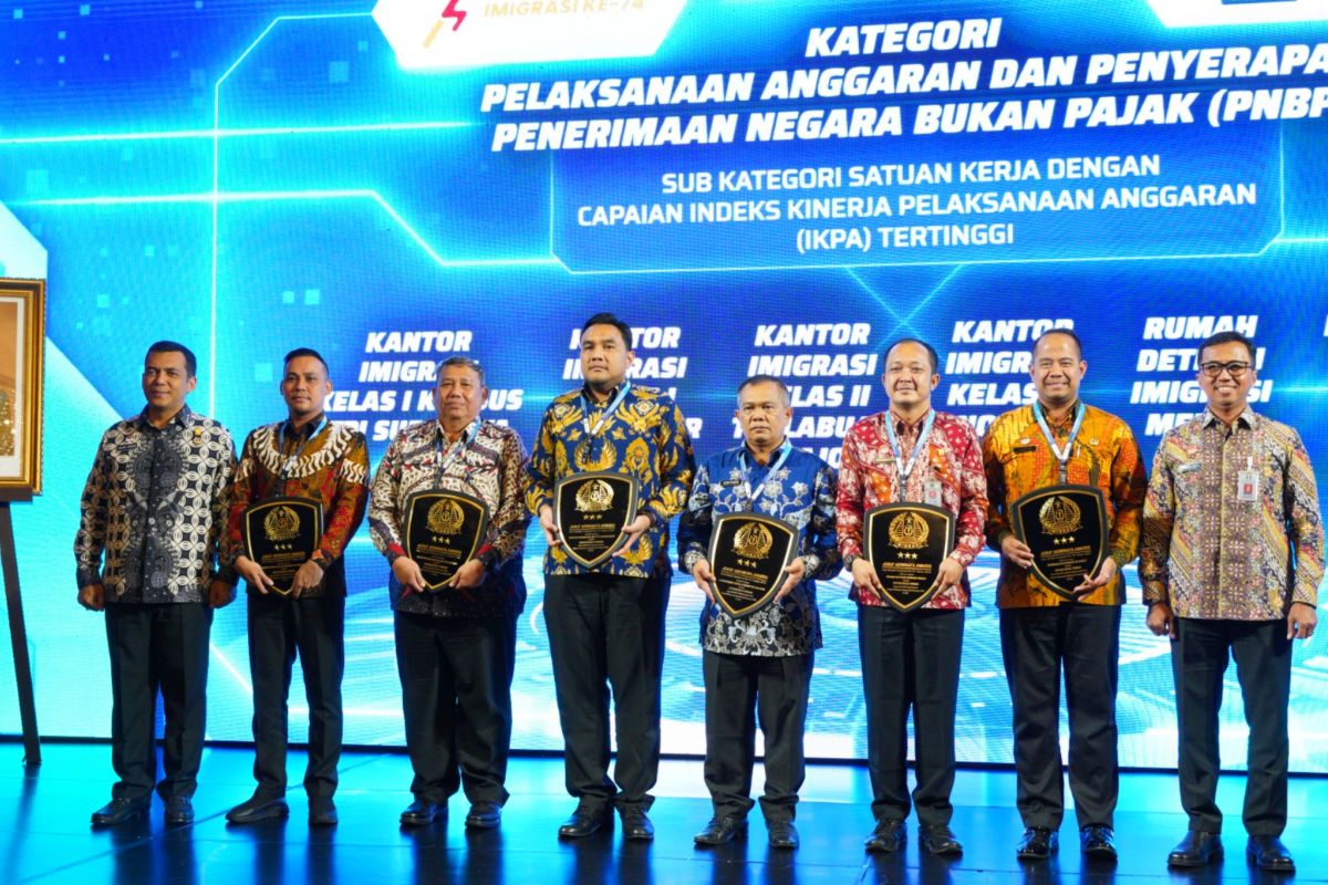 Kantor Imigrasi Labuan Bajo raih penghargaan Jusuf Adiwinata Award