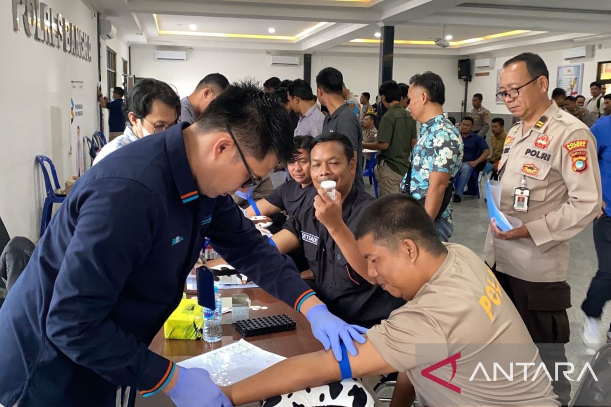 Polres Bangka periksa kesehatan personel pengamanan TPS