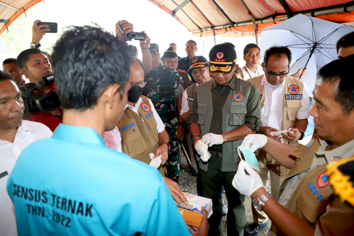 Kepala BNPB tinjau pelaksanaan vaksinasi rabies di Timor Tengah Selatan