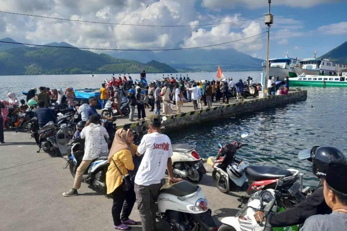 Pelindo akan terapkan parkir elektrik di Pelabuhan Bastiong Ternate