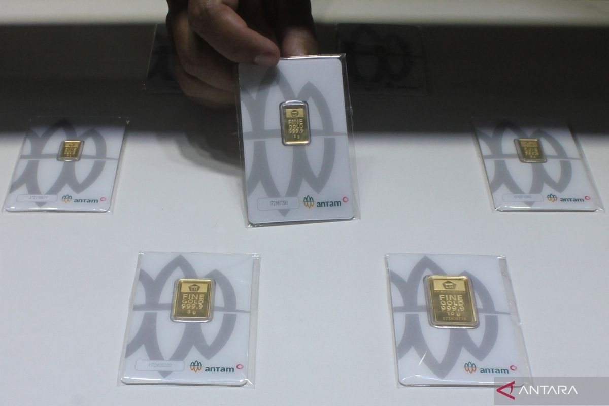 Info harga emas Antam, bertahan di Rp1.133.000 per gram