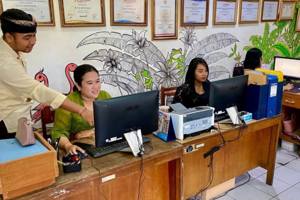 Pemkot Denpasar instruksikan OPD awasi pelaksanaan perubahan jam kerja