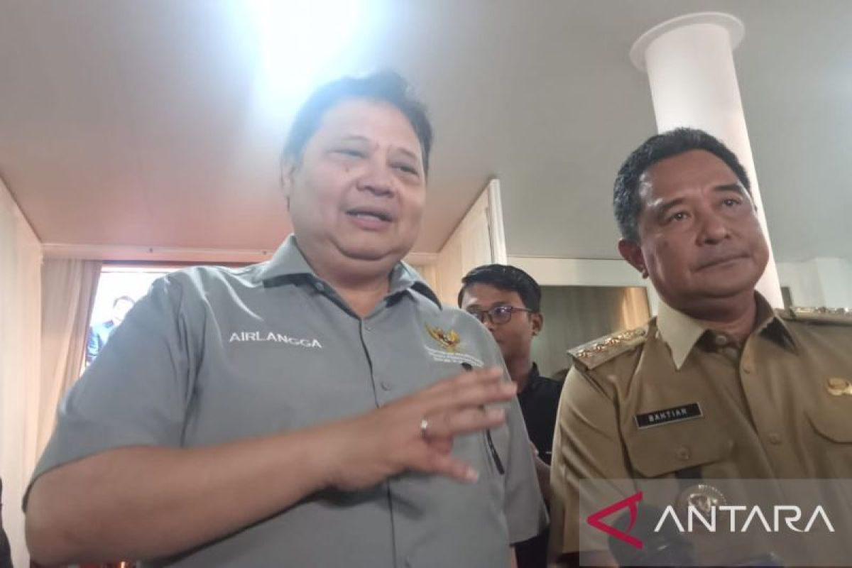 Airlangga bahas perekonomian regional bersama pimpinan daerah Sulsel