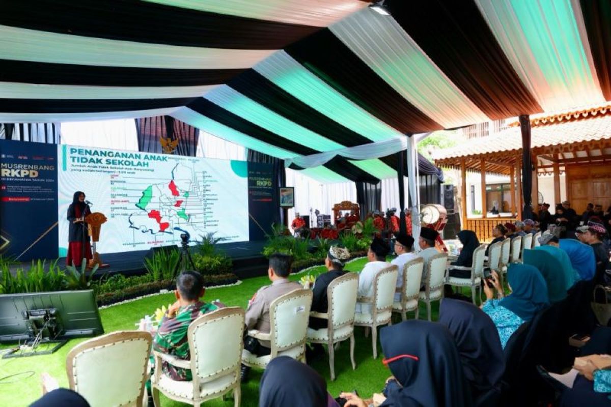 Pemkab Banyuwangi fokus SDM wujudkan ekonomi berkelanjutan