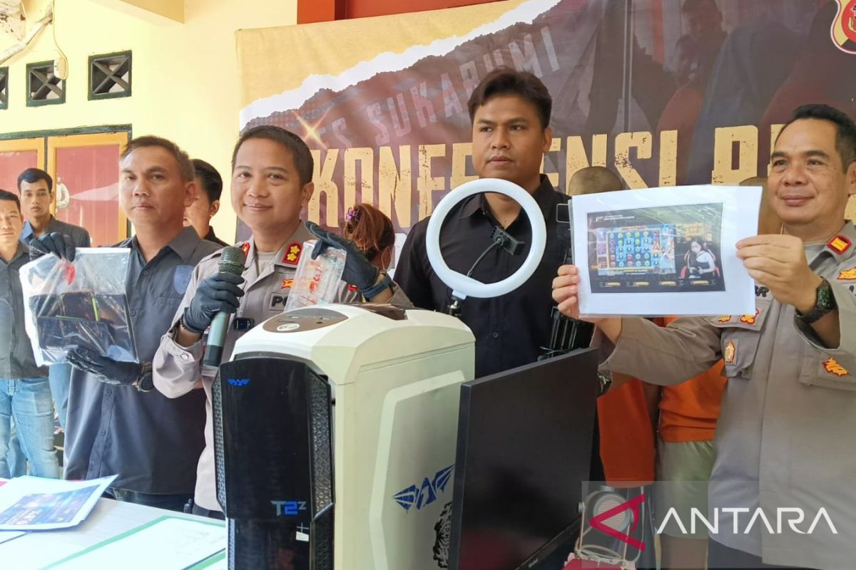 Satreskrim Polres Sukabumi ungkap dan tangkap sindikat judi daring