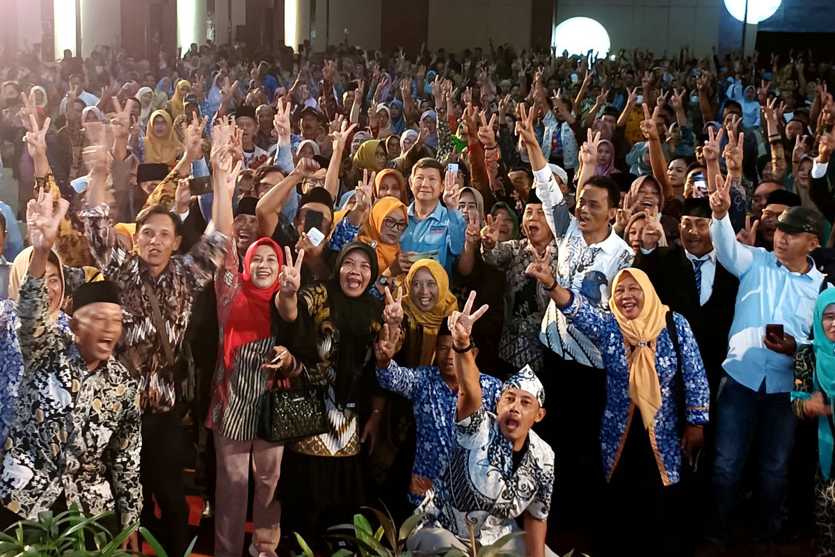 Hashim nyatakan Prabowo tidak perlu mundur dari jabatannya