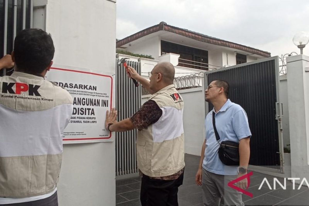 KPK sita rumah mewah diduga milik SYL di Jakarta Selatan