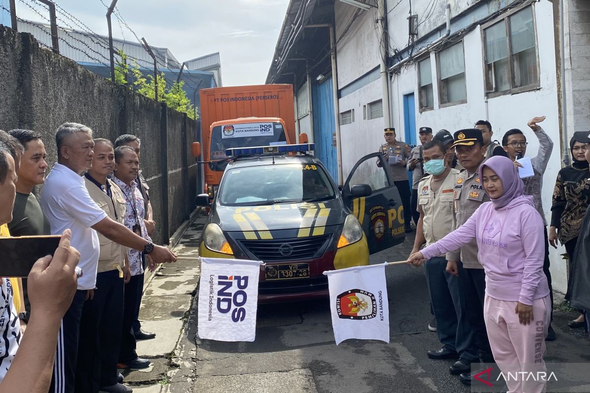 KPU Kota Bandung mulai distribusi surat suara ke gudang kecamatan