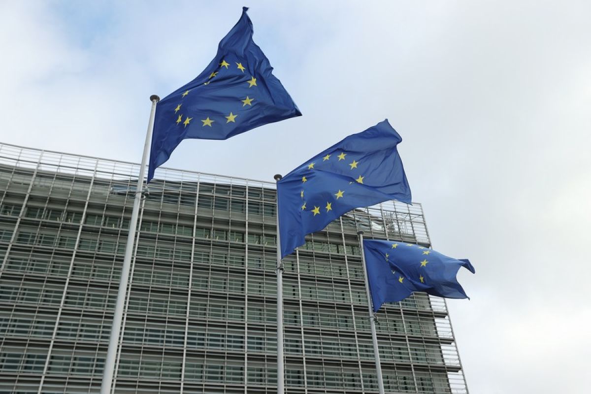 UE sepakat kucurkan bantuan senilai 50 miliar euro kepada Ukraina