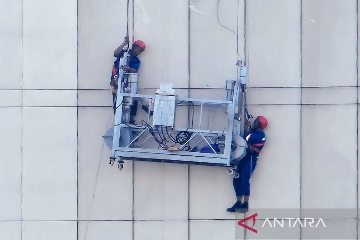 Pekerja gondola tersangkut, UNJ klaim rutin lakukan pengecekan alat