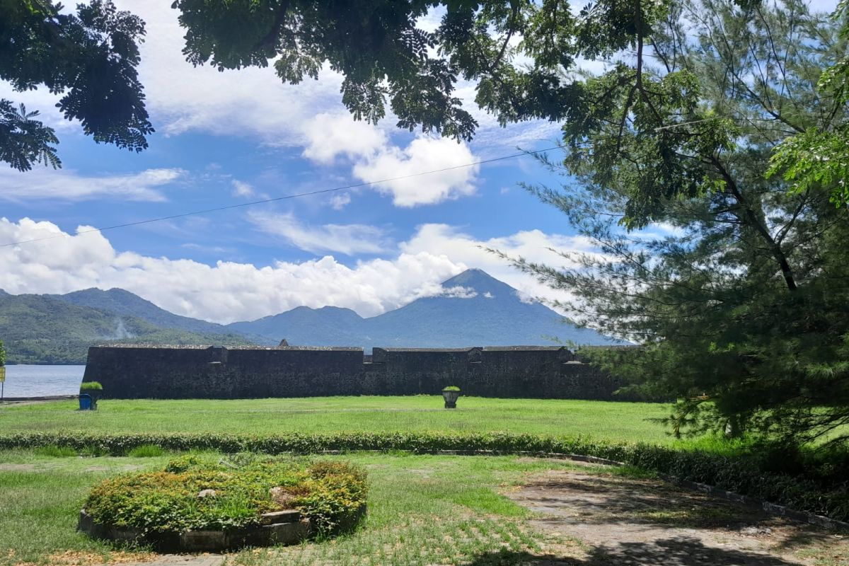 Pemkot Ternate komitmen revitalisasi lima benteng peninggalan kolonial