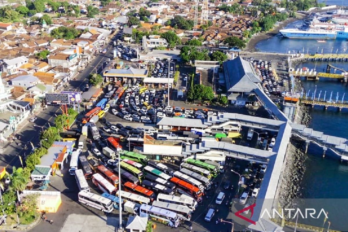 Tahun ini Kemenhub bangun "skybridge" Stasiun KA ke Pelabuhan Ketapang