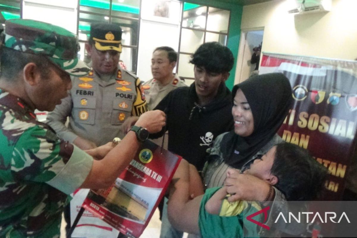 TNI-Polri gelar bakti sosial untuk warga Bangkalan