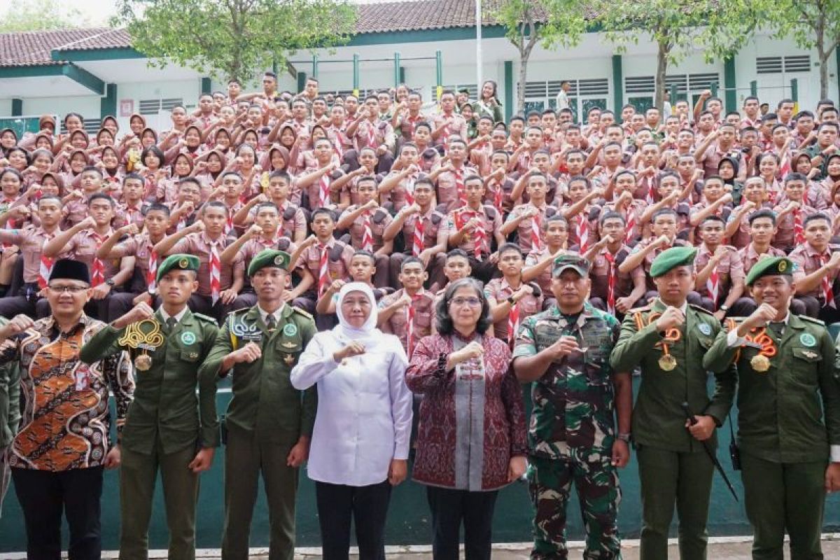 Pj Wali Kota Kediri ajak taruna-taruni tangguh dan berkarakter