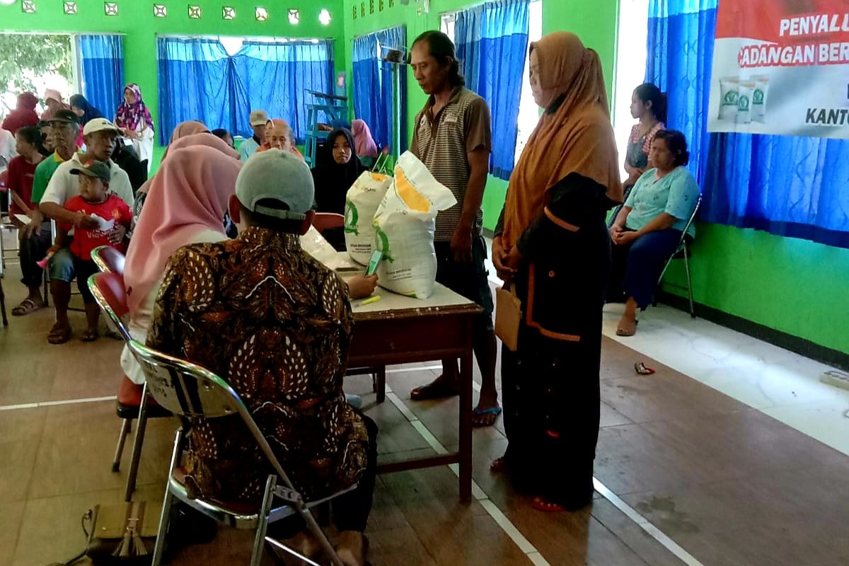 33.632 KPM di Kediri Jawa Timur dapat bantuan beras 