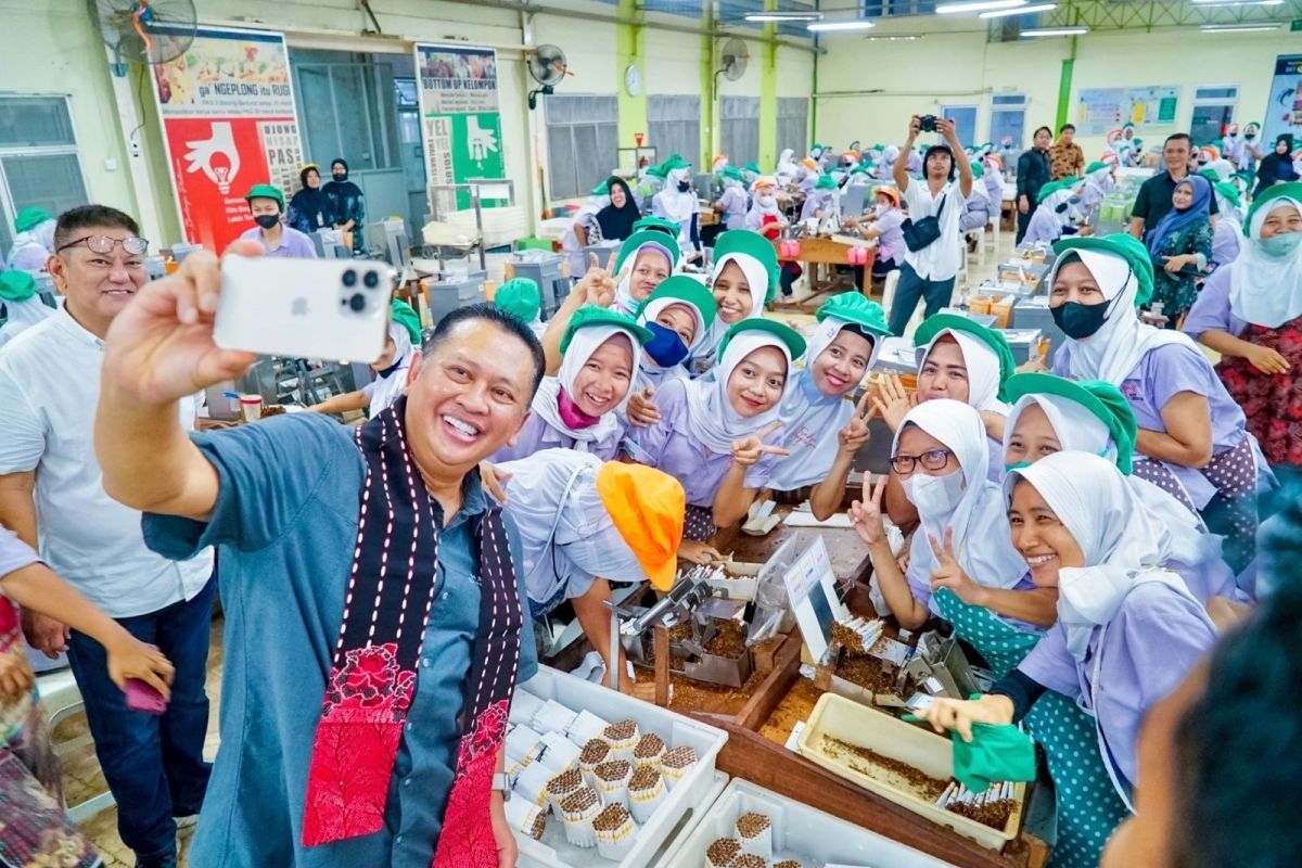 Ketua MPR Bambang Soesatyo dorong pengembangan industri tembakau padat karya