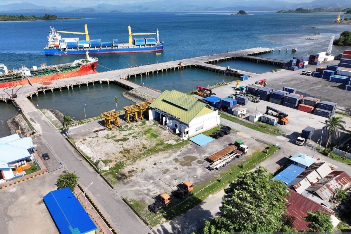 Pelabuhan Internasional Anggrek di pesisir utara Sulawesi berencana serap SDM lokal